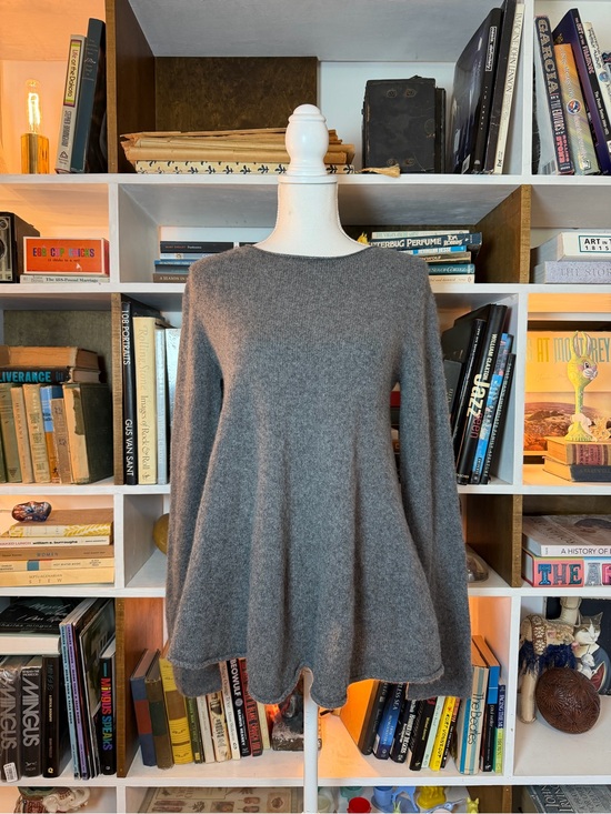 The Row Sweaters - The Row Gray Cashmere Blend Knit Sweater